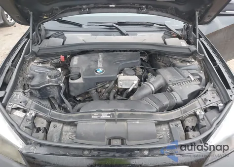 2013 BMW X1 Sdrive28I z USA, uszkodzony, nr VIN WBAVM1C52DVW43060